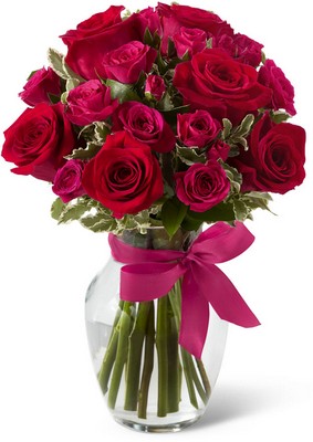 Love-Struck Rose Bouquet
